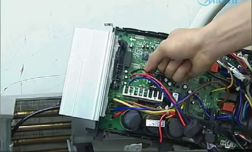 双柏美的空调电话是多少