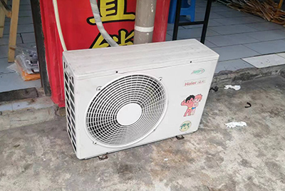 双柏空调突然不制冷只吹自然风怎么办？